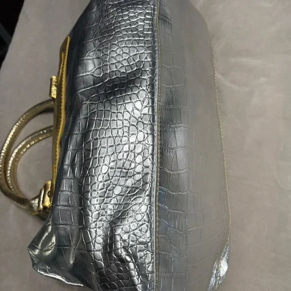 Coach Silver and Gold Women's Bag - Picture 4 of 6